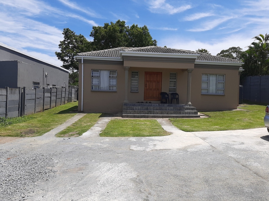 4 Bedroom Property for Sale in Abbotsford Eastern Cape